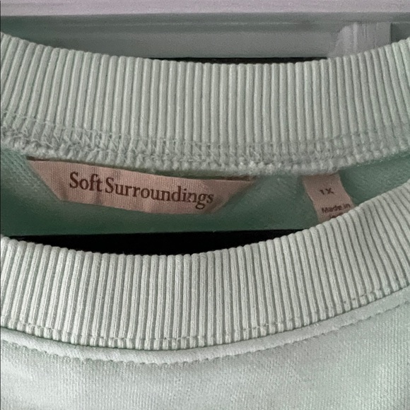 Soft Surroundings Kika French Terry Tunic Honeydew Sweatshirt Size 1X EUC - Picture 9 of 11